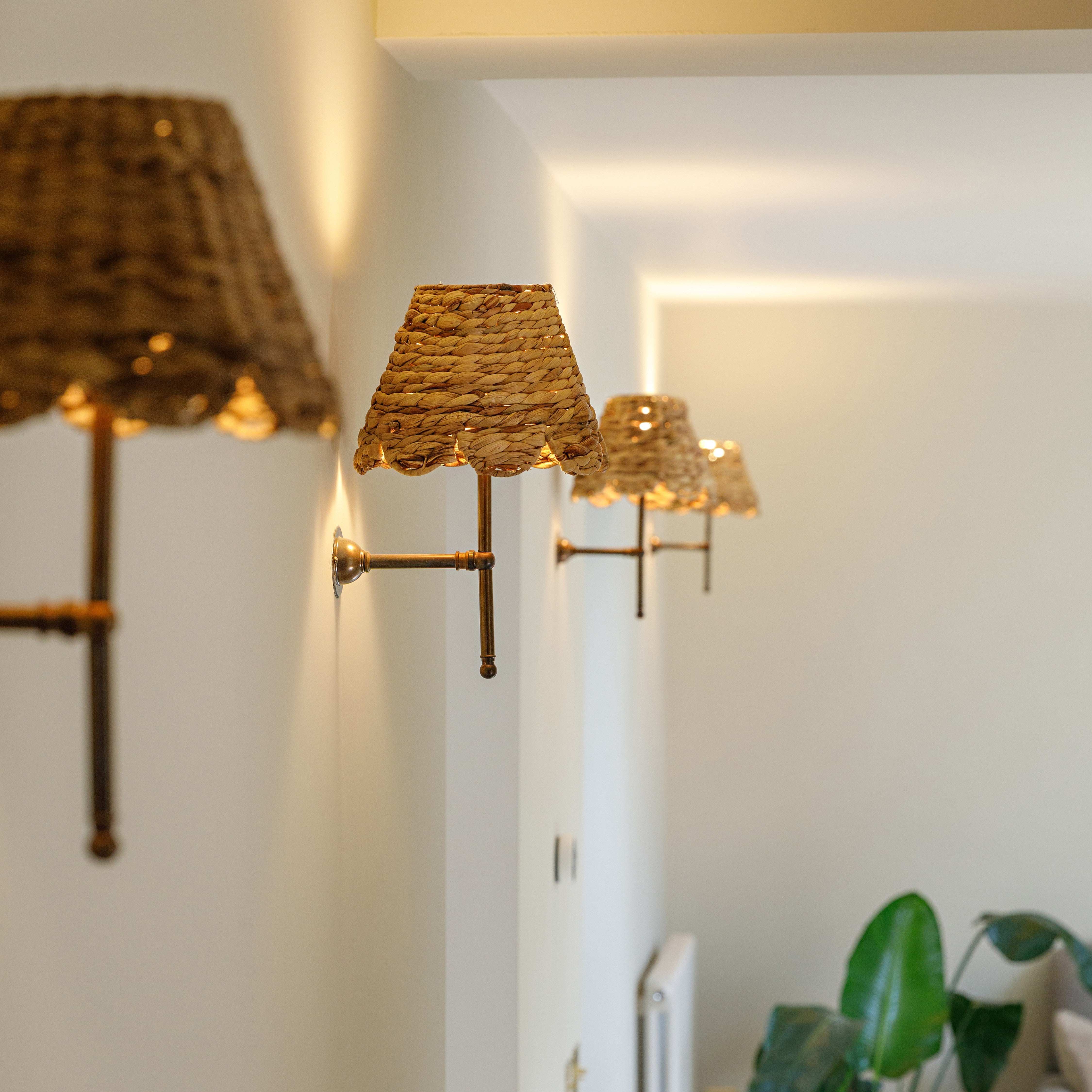 Natural Seagrass Shade Wall Light - Image 3