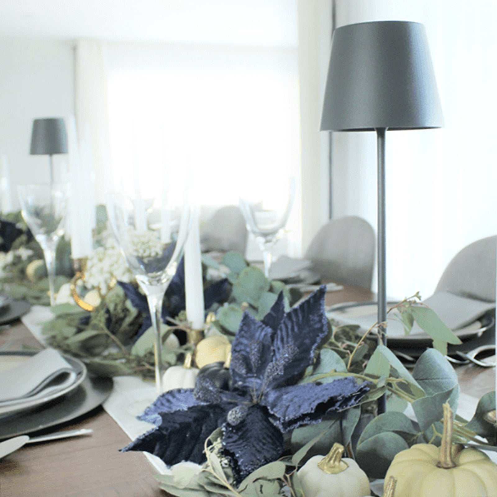 Zafferano Poldina Pro Rechargeable Sage Table Lamp - Image 3